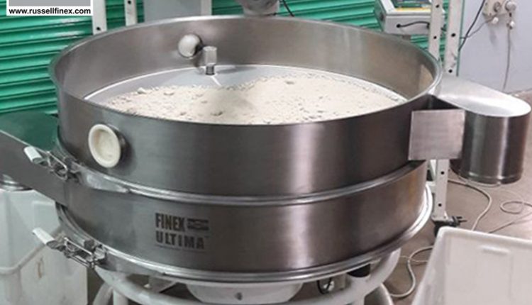Vibrating sifter for screening spices