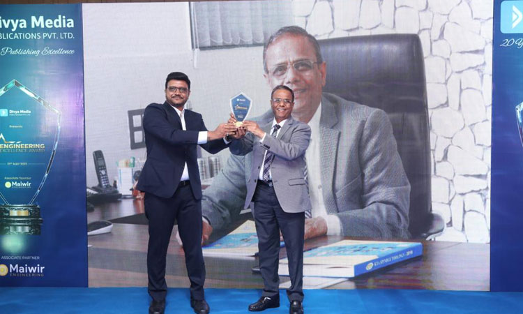 Mr. Vijay Chopda, Founder & Ceo, Kta Spindle Toolings Wins Lifetime Achievement Award